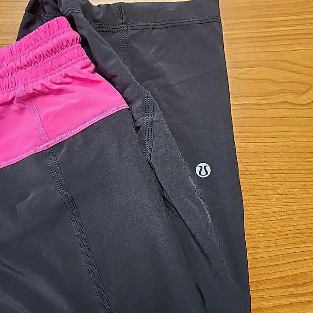 Lululemon Wide Leg Capri Yoga Pants Ankle Drawstring Back Pocket Sz 8 Black/Pink
